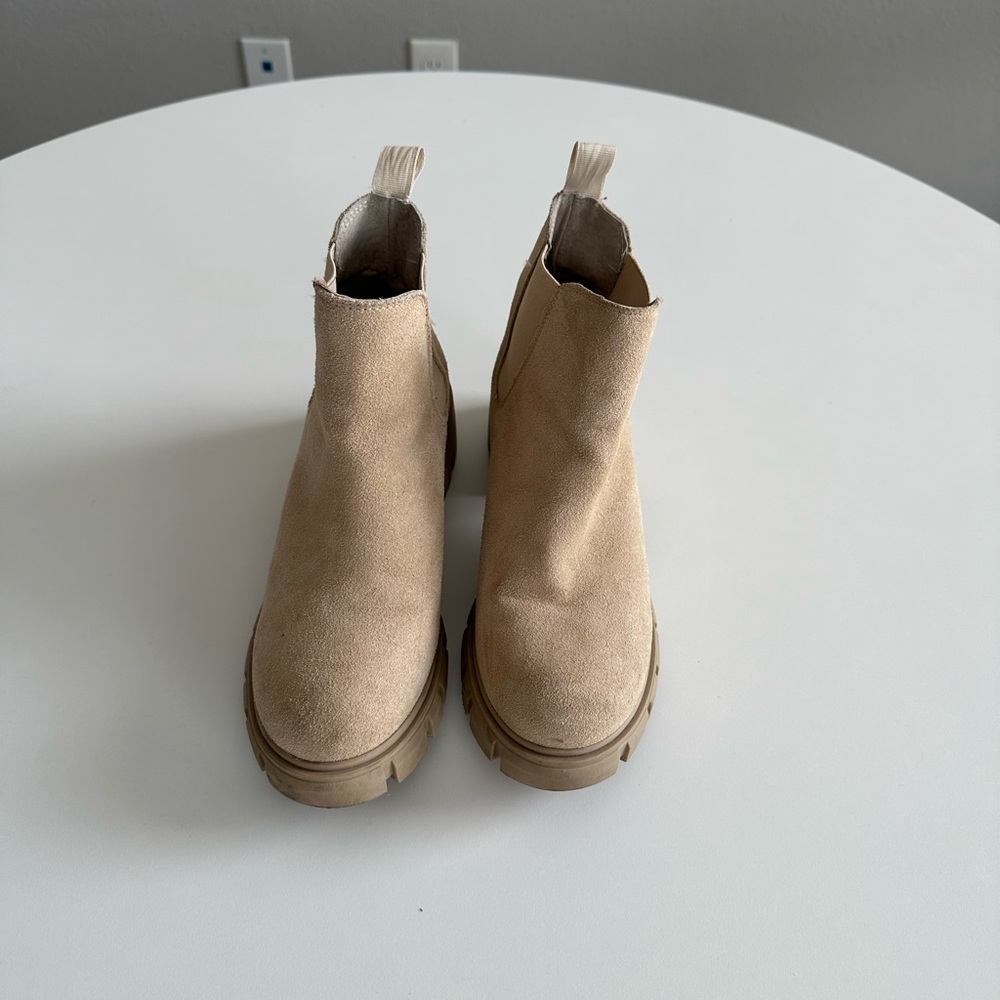 Steve Madden Boots